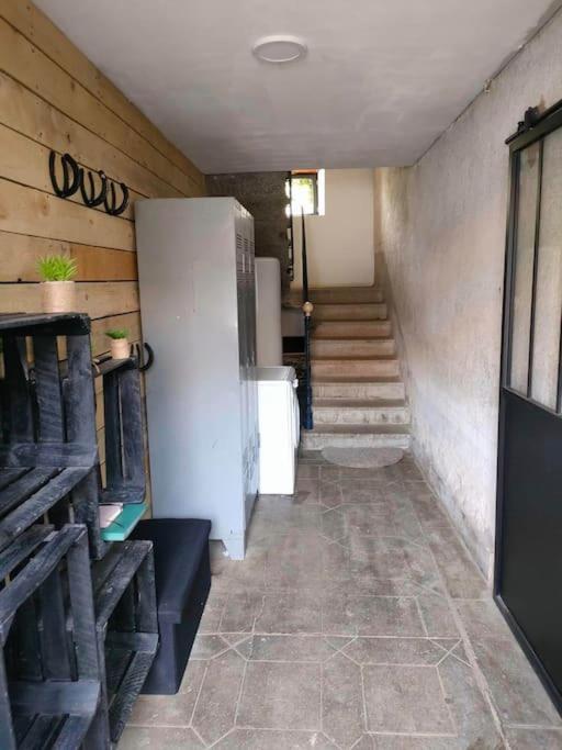 Gite La Roche Paisible Saint-Julien-de-Coppel Eksteriør bilde
